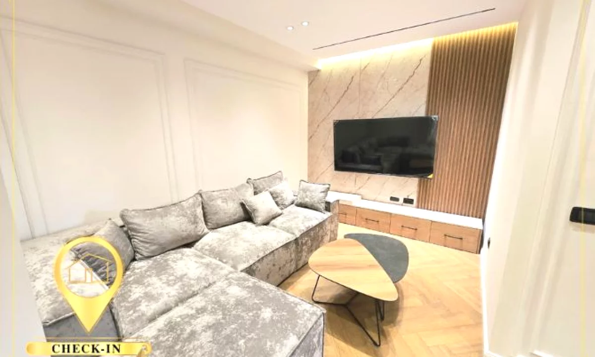 Shtepi ne shitje Apartament ne Tirane, 2+1, Mobilimi E mobiluar, Pagesa 24,000,000  Leke.