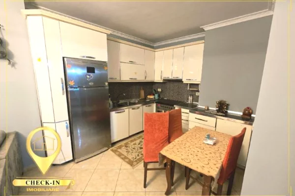 Shtepi me qera Apartament ne Tirane, 1+1, Mobilimi E mobiluar, Pagesa 40,000  Leke.