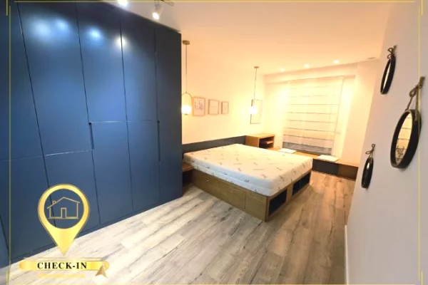 Shtepi me qera Apartament ne Tirane, 2+1, Mobilimi Bosh, pa mobiluar, Pagesa 800  Euro.