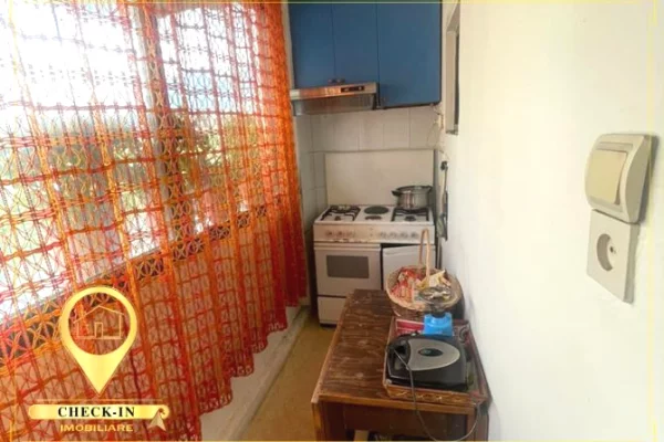 Shtepi ne shitje Apartament ne Tirane, 2+1, Mobilimi E mobiluar, Pagesa 130,000  Euro.