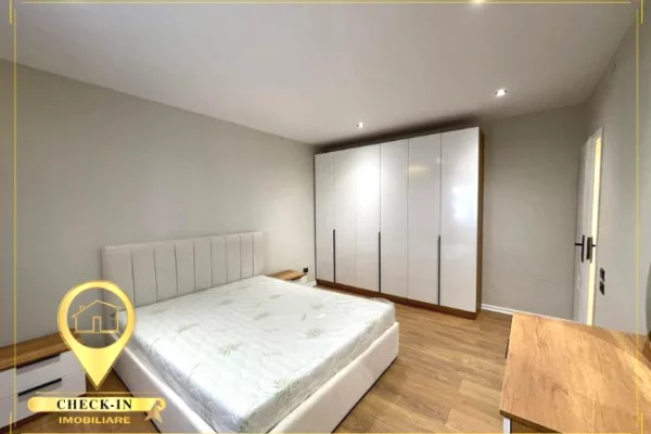 Shtepi ne shitje Apartament ne Tirane, 2+1, Mobilimi E mobiluar, Pagesa 145,000  Euro.