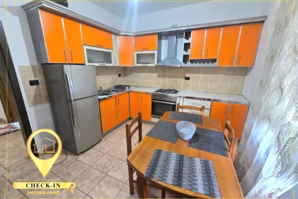 Shtepi me qera Apartament ne Tirane, 1+1, Mobilimi E mobiluar, Pagesa 30,000  Leke.