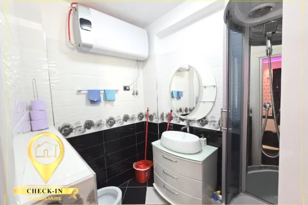 Shtepi ne shitje Apartament ne Tirane, 2+1, Mobilimi E mobiluar, Pagesa 16,500,000  Leke.