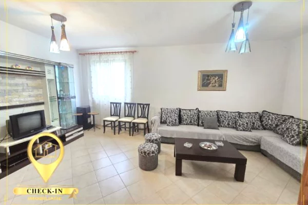 Casa privata/Indipendente in affitto a Tirana 2+1, Arredato