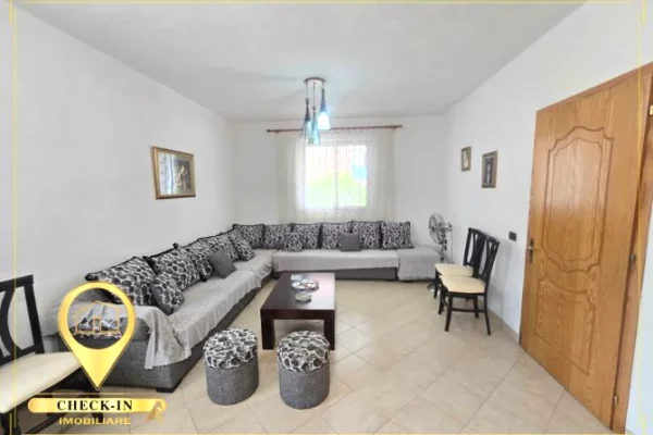 Casa privata/Indipendente in affitto a Tirana 2+1, Arredato