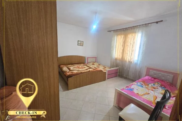 Casa privata/Indipendente in affitto a Tirana 2+1, Arredato
