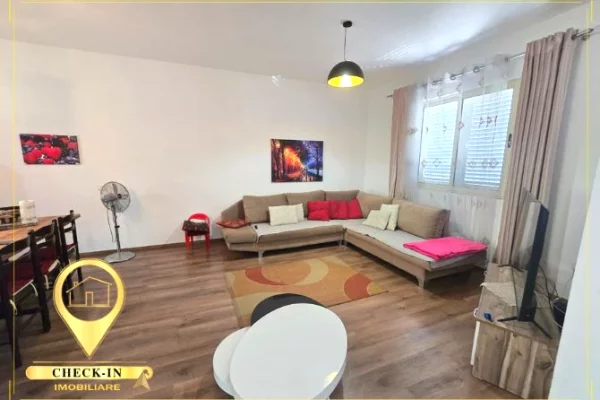 Shtepi ne shitje Vila Luksoze ne Tirane, 3+1, Mobilimi E mobiluar, Pagesa 350,000  Euro.