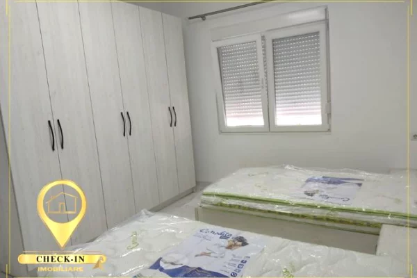 Shtepi me qera Apartament ne Tirane, 2+1, Mobilimi E mobiluar, Pagesa 60,000  Leke.