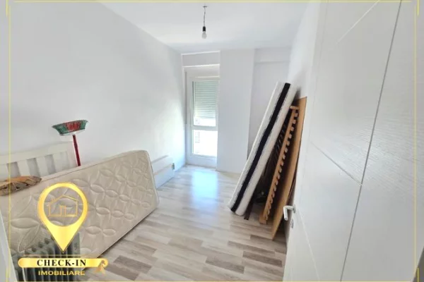 House for Rent Apartment in Tirana, 3+1, Furniture In Part, Payment 60,000  Leke.