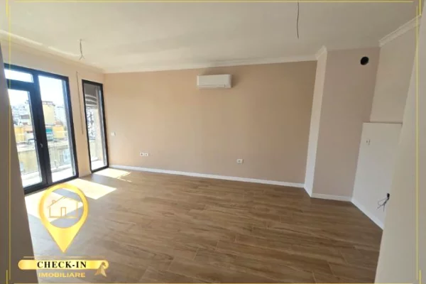 Business Property for Rent 3+1 in Tirana - 700 Euro