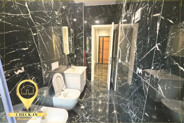 House for Sale Apartment in Tirana, 2+1, Furniture Furnished, Payment 270,000  Euro.