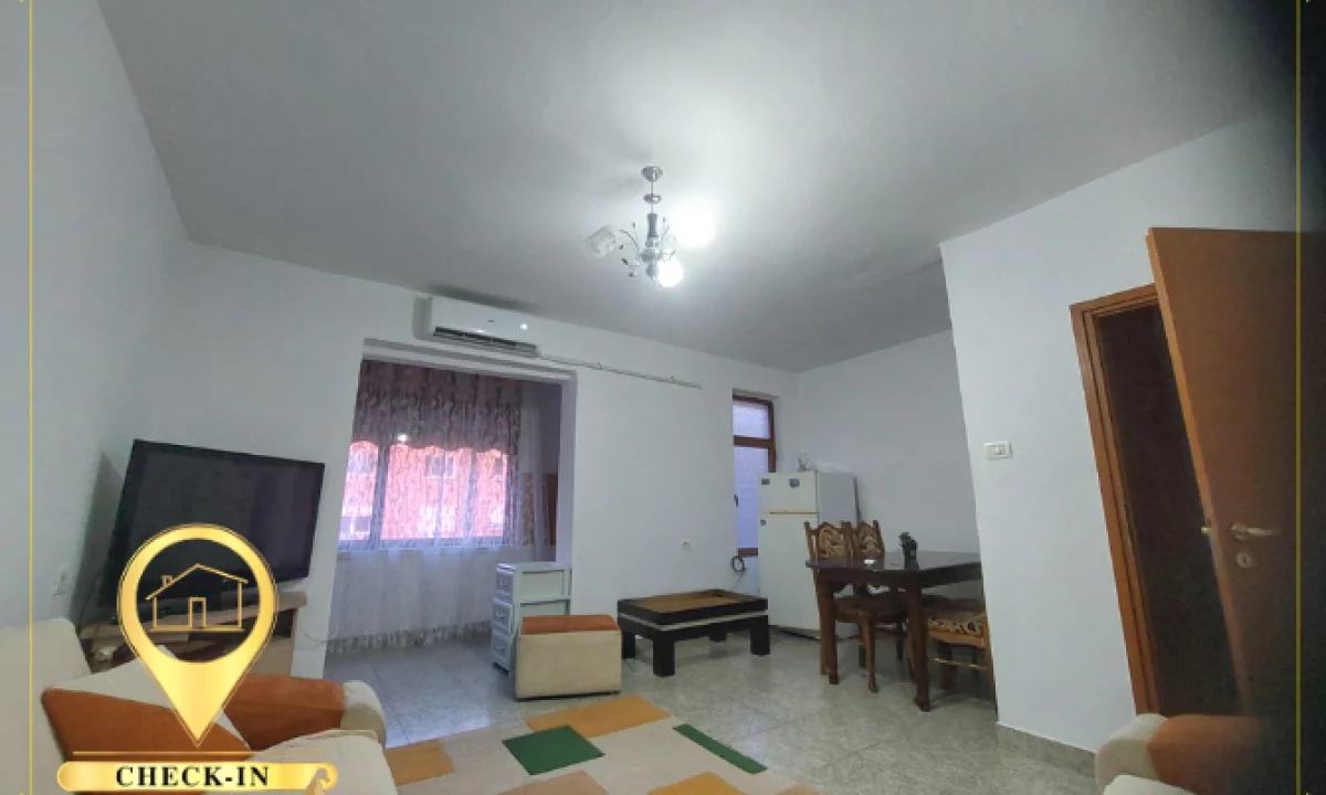 Shtepi ne shitje Apartament ne Tirane, 1+1, Mobilimi E mobiluar, Pagesa 92,000  Euro.