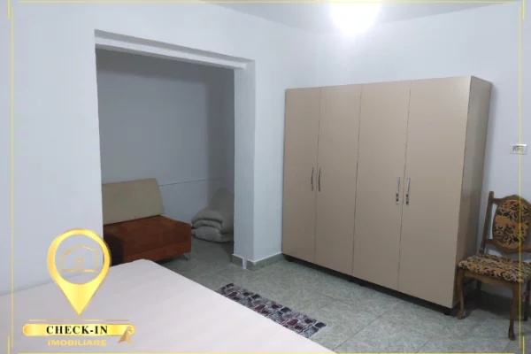 Shtepi ne shitje Apartament ne Tirane, 1+1, Mobilimi E mobiluar, Pagesa 92,000  Euro.