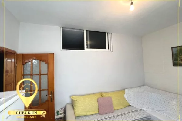 Casa in vendita Appartamento a Tirana, 1+1, Ambiente Arredato, Pagamento 60,000  Euro.