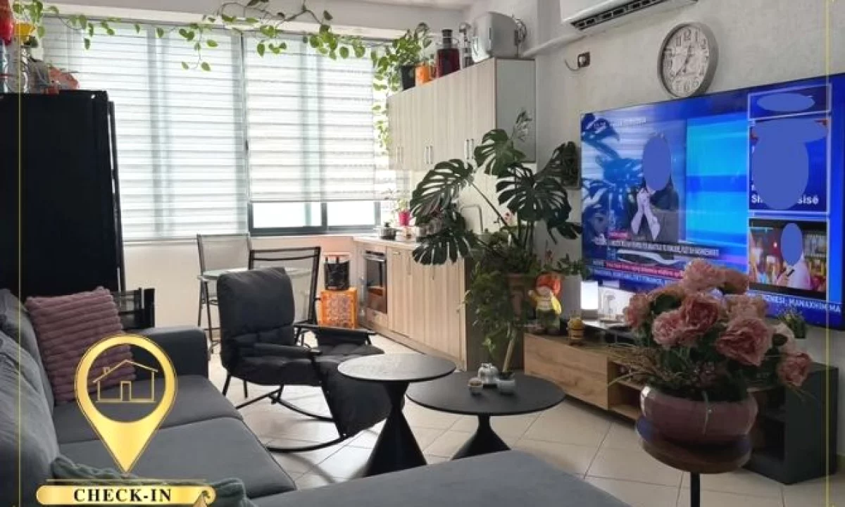 Shtepi ne shitje Apartament ne Tirane, 2+1, Mobilimi E mobiluar, Pagesa 12,500,000  Leke.