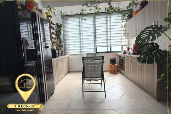 Shtepi ne shitje Apartament ne Tirane, 2+1, Mobilimi E mobiluar, Pagesa 12,500,000  Leke.