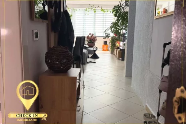 Shtepi ne shitje Apartament ne Tirane, 2+1, Mobilimi E mobiluar, Pagesa 12,500,000  Leke.