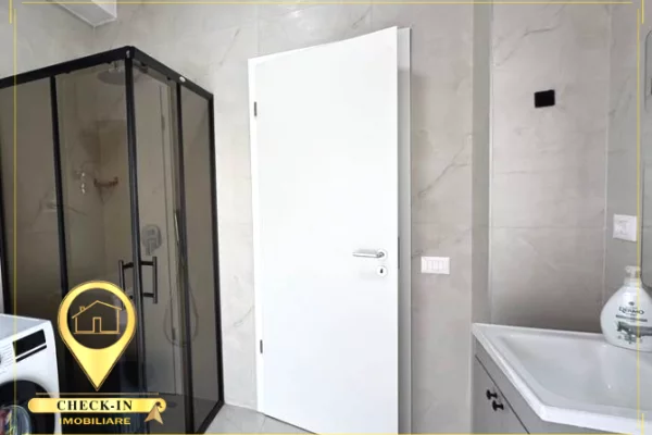 Shtepi ne shitje Apartament ne Tirane, 1+1, Mobilimi E mobiluar, Pagesa 105,000  Euro.