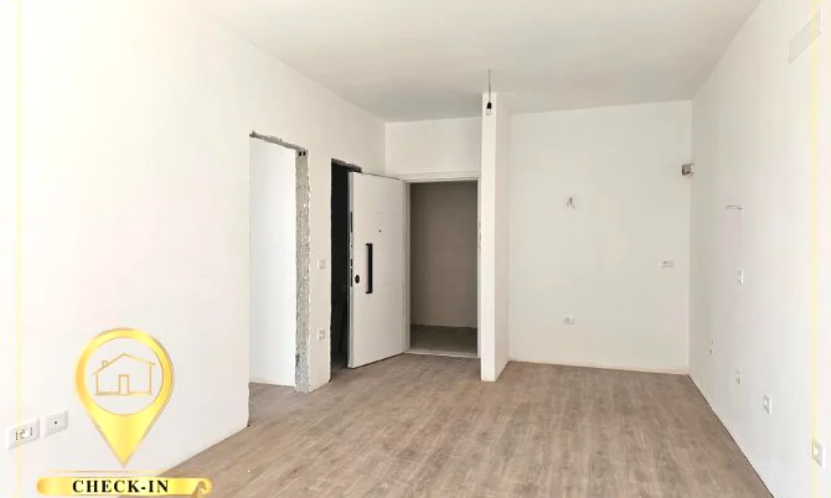 Shtepi ne shitje Apartament ne Tirane, 1+1, Mobilimi Bosh, pa mobiluar, Pagesa 97,000  Euro.