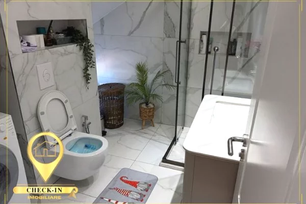 Shtepi ne shitje Vila Luksoze ne Tirane, 4+1, Mobilimi E mobiluar, Pagesa 750,000  Euro.