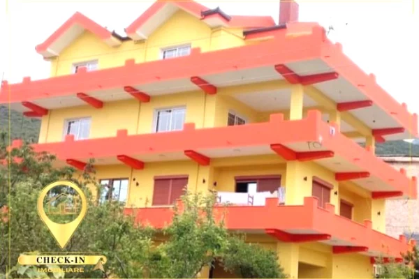 Ambient biznesi me qera 5+1 ne Tirane - 4,000 Euro