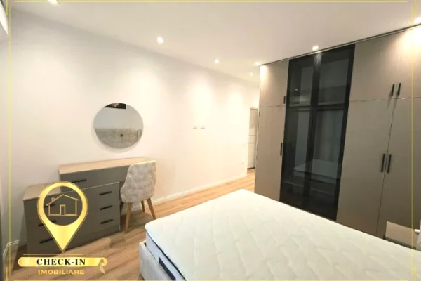 Shtepi ne shitje Apartament ne Tirane, 2+1, Mobilimi E mobiluar, Pagesa 240,000  Euro.