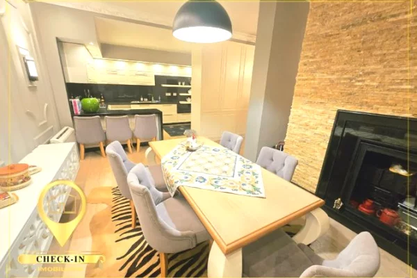 Shtepi me qera Apartament ne Tirane, 2+1, Mobilimi E mobiluar, Pagesa 2,000  Euro.