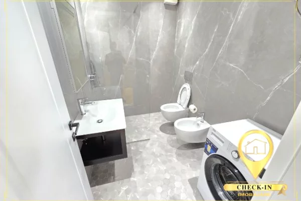 Shtepi ne shitje Apartament ne Tirane, 2+1, Mobilimi E mobiluar, Pagesa 233,000  Euro.