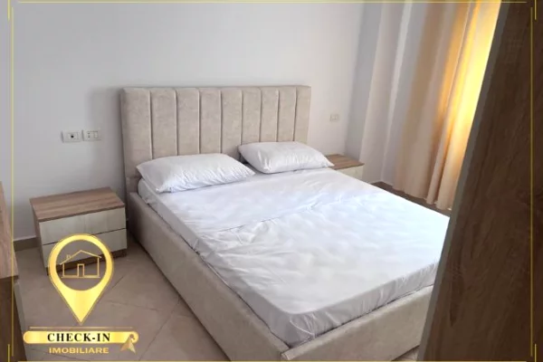 Appartamento in vendita a Tirana 1+1, Arredato