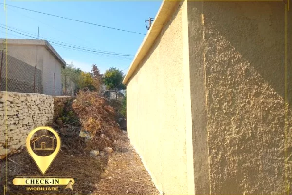Shtepi ne shitje Shtepi Private ne Sarande, 2+1, Mobilimi Bosh, pa mobiluar, Pagesa 7,500,000  Leke.