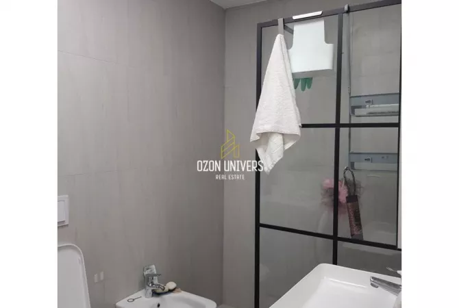 Shtepi me qera Apartament ne Tirane, 2+1, Mobilimi E mobiluar, Pagesa 800  Euro.