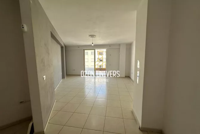 Apartment for rent in Tirana 2+1, Emty