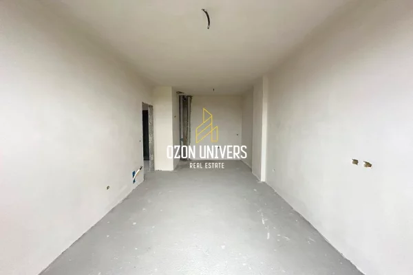 Appartamento in vendita a Kavaja 1+1, Vuoto