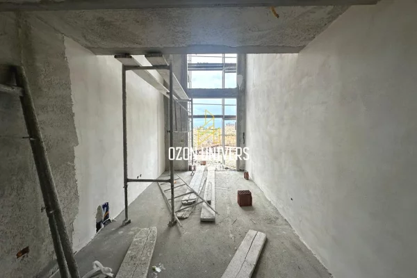 Appartamento in vendita a Kavaja Garsoniere, Vuoto