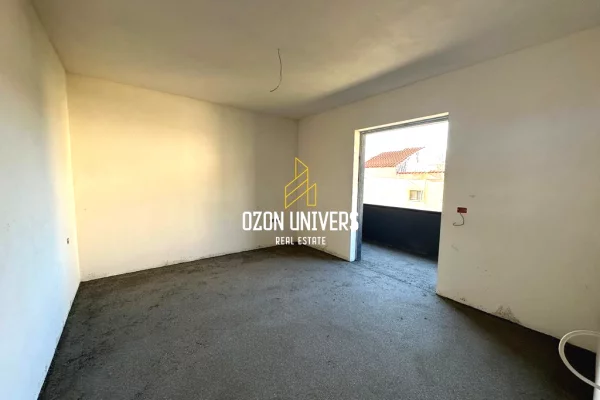 Shtepi ne shitje Apartament ne Tirane, 1+1, Mobilimi Bosh, pa mobiluar, Pagesa 76,503  Euro.