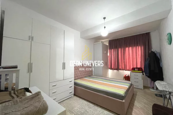 Shtepi ne shitje Apartament ne Tirane, 1+1, Mobilimi E mobiluar, Pagesa 100,000  Euro.