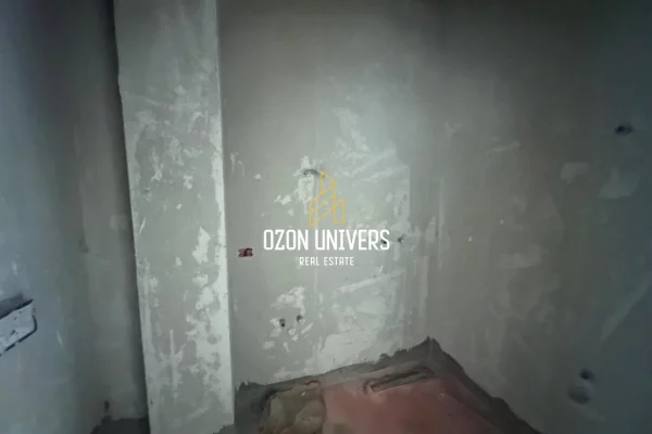 Apartment for sale in Tirana 2+1, Emty