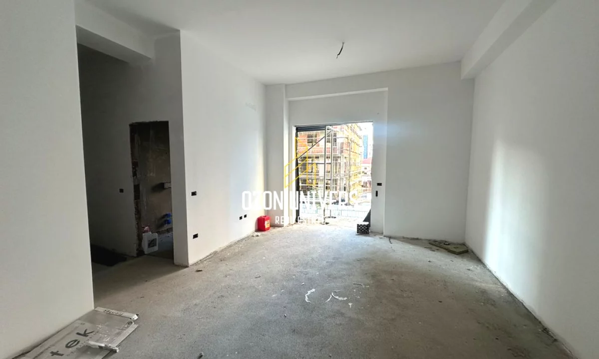 Shtepi ne shitje Apartament ne Tirane, 2+1, Mobilimi Bosh, pa mobiluar, Pagesa 195,000  Euro.