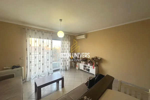 Shtepi ne shitje Apartament ne Tirane, 1+1, Mobilimi E mobiluar, Pagesa 158,500  Euro.