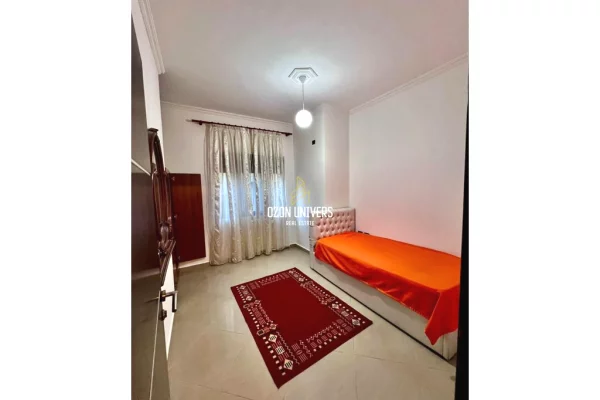 Shtepi me qera Apartament ne Tirane, 2+1, Mobilimi E mobiluar, Pagesa 520  Euro.