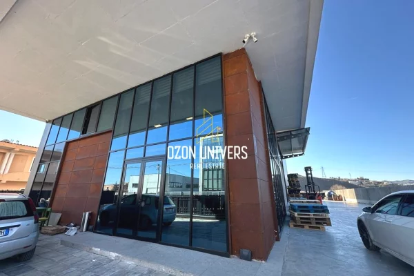 Kapanon per shitje, Vaqarr!