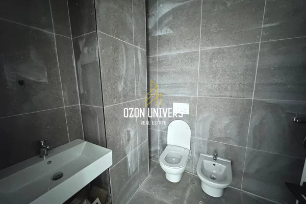 Ambient Biznesi + parking per qira, ne Don Bosko!