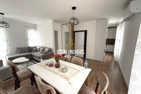 Shtepi me qera Apartament ne Tirane, 2+1, Mobilimi E mobiluar, Pagesa 550  Euro.