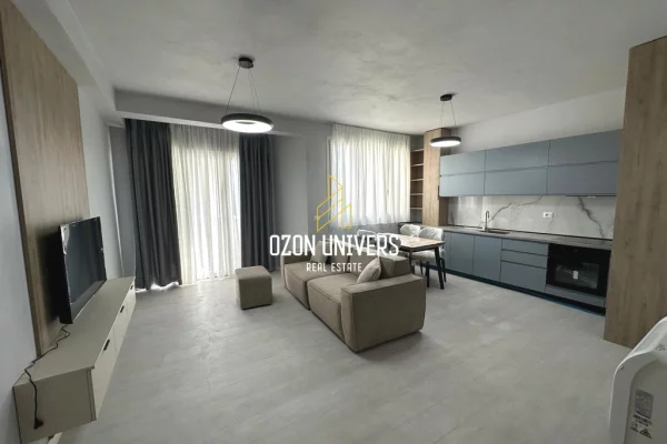 Apartament 2+1+2+parkim për qira, tek River Residence Astir!