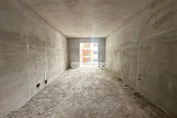 Shtepi ne shitje Apartament ne Tirane, 1+1, Mobilimi Bosh, pa mobiluar, Pagesa 91,728  Euro.