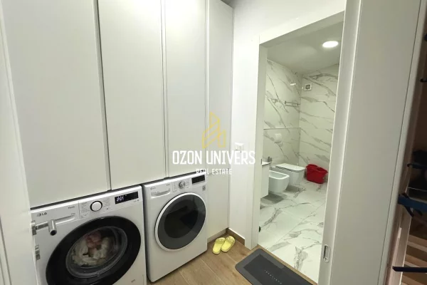 Shtepi ne shitje Duplex(shtepi me 2 kate) ne Tirane, 3+1, Mobilimi E mobiluar, Pagesa 475,000  Euro.