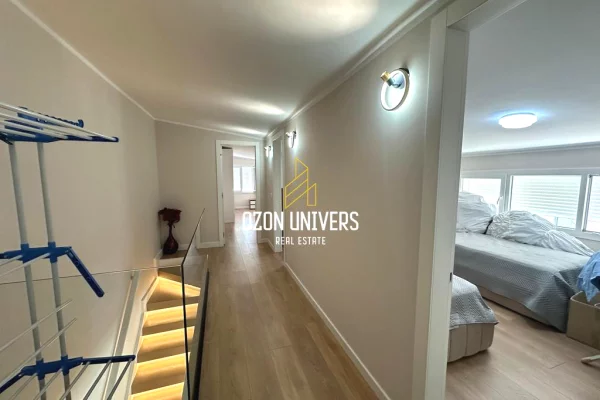 Shtepi ne shitje Duplex(shtepi me 2 kate) ne Tirane, 3+1, Mobilimi E mobiluar, Pagesa 475,000  Euro.