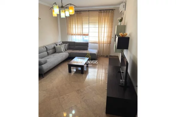 Shtepi me qera 1+1 ne Tirane - 60,000 Leke