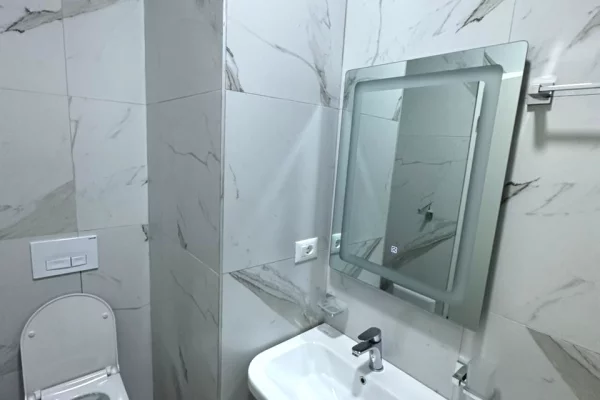 Shtepi ne shitje Apartament ne Tirane, 1+1, Mobilimi E mobiluar, Pagesa 90,000  Euro.