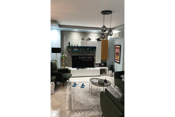 Shtepi ne shitje Apartament ne Tirane, 2+1, Mobilimi E mobiluar, Pagesa 151,000  Euro.